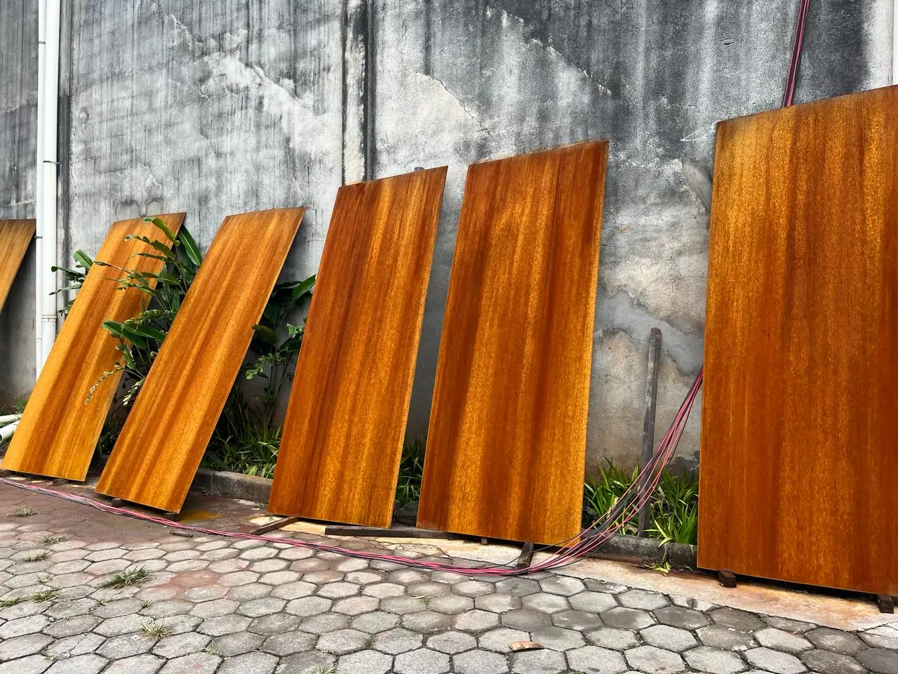 Chapa de aço corten 2mm x 1200mm x 3000mm OXIDADA