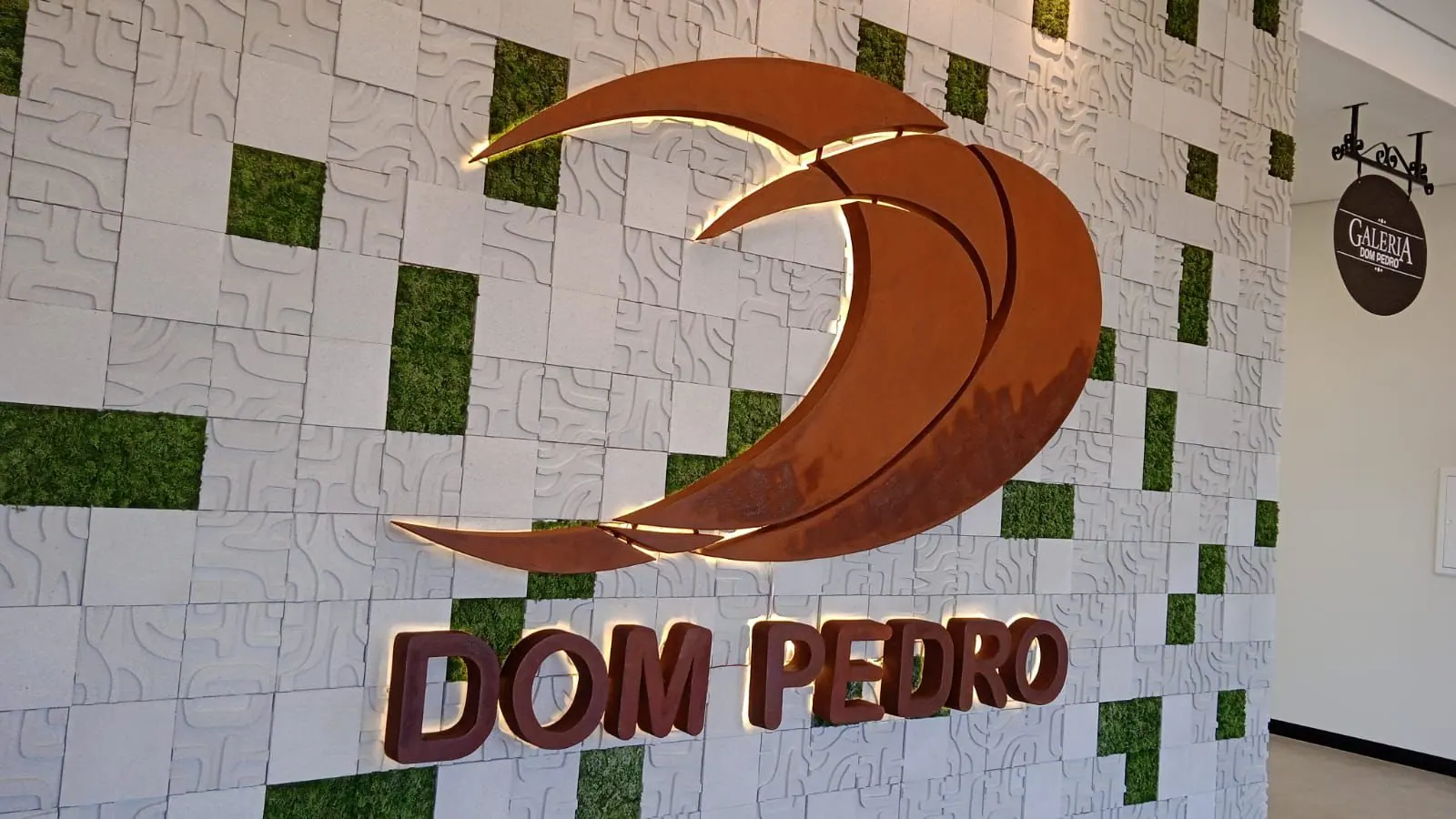 Letras de metal para decoração: como e onde usar