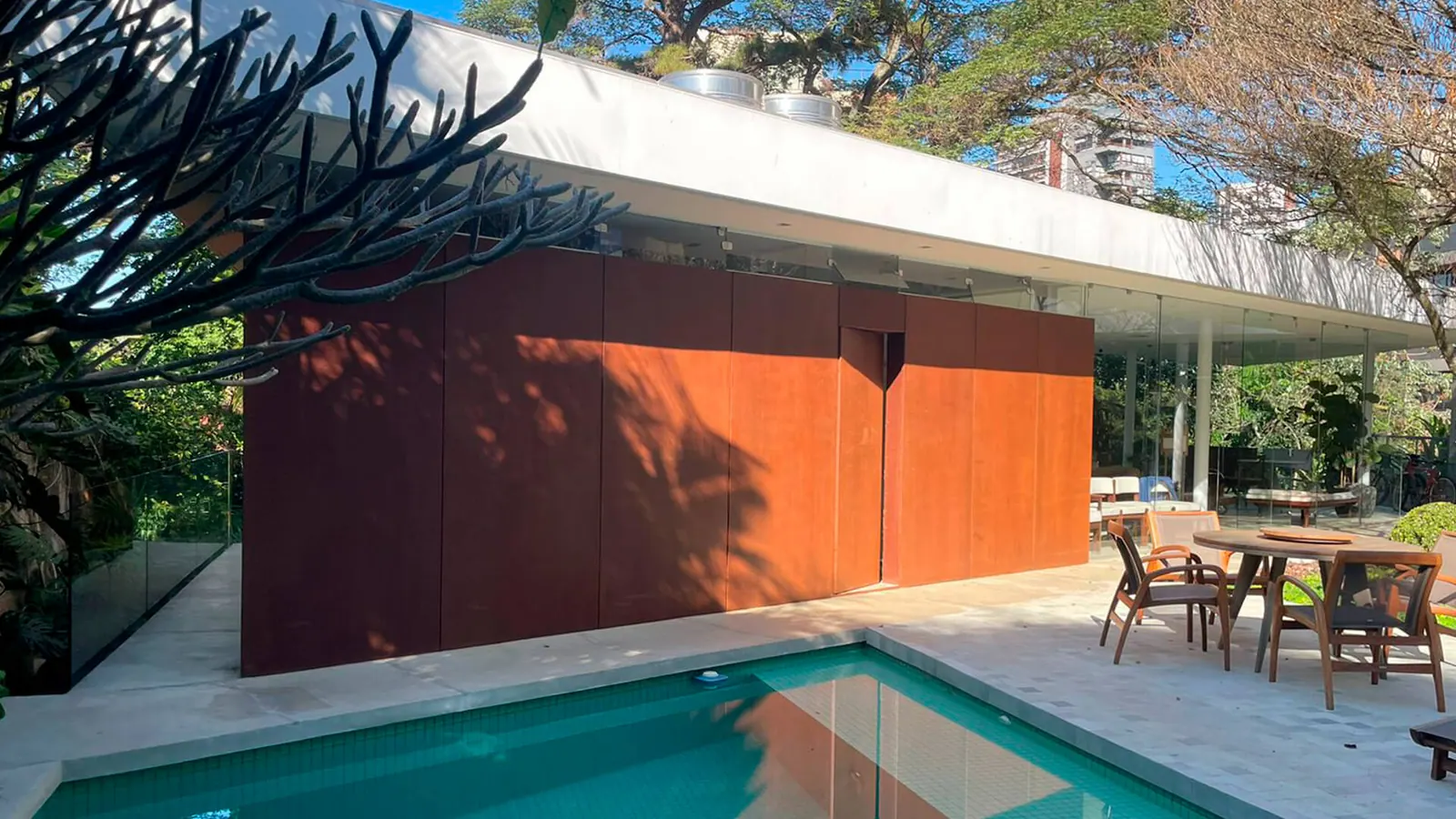 Revestimentos de aço corten