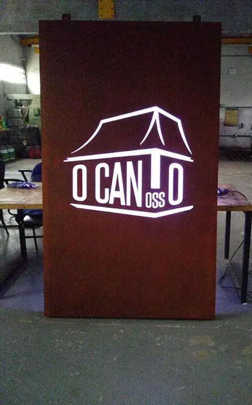 Placas de aço corten