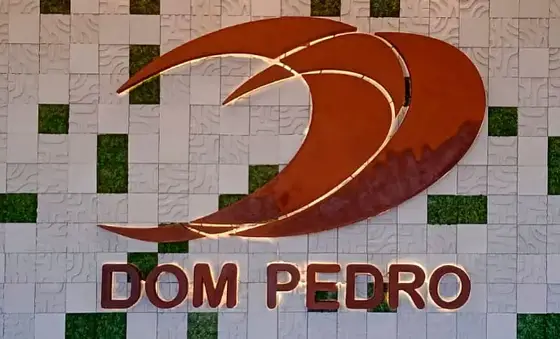 Letras caixa de metal